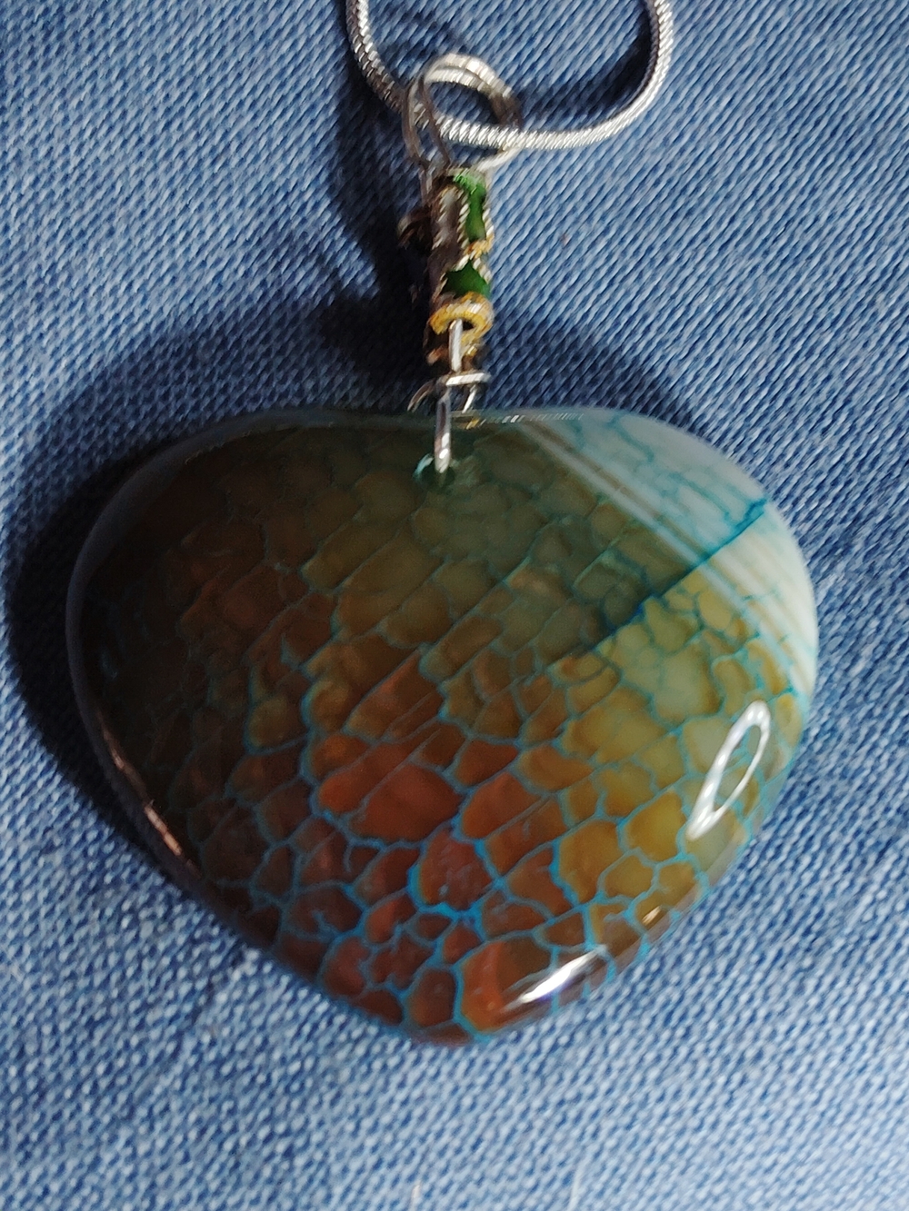 STERLING GORGEOUS 🧡-SHAPED DRAGON'S VEIN NECKLACE,  ORANGE, BLUE & WHITE. 18-IN